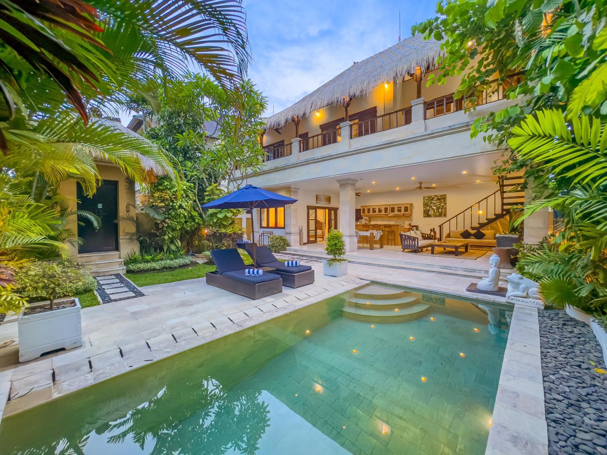 Villa Bugis Kayu Aya Seminyak Pokoj fotografie