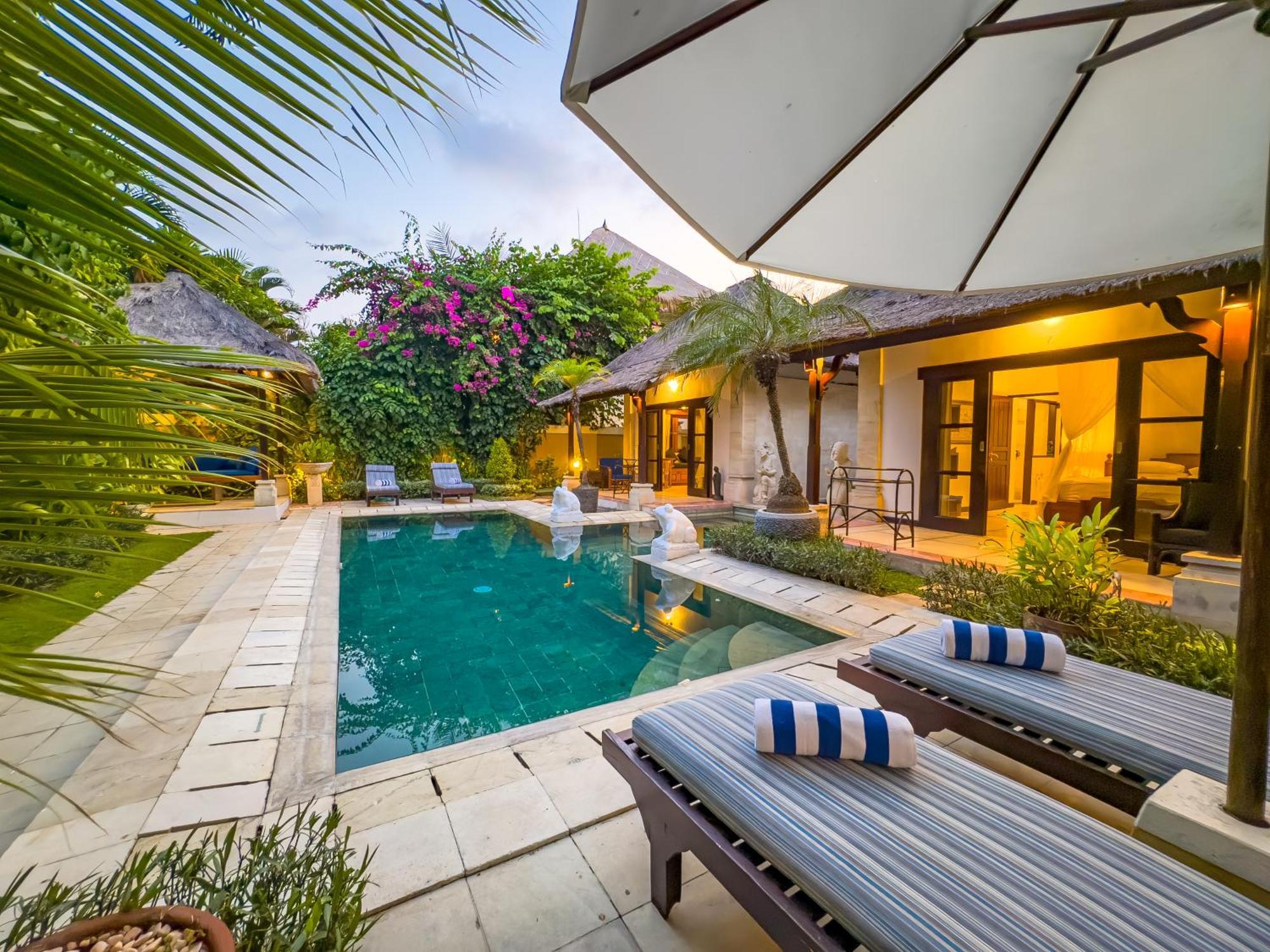 Villa Bugis Kayu Aya Seminyak Pokoj fotografie
