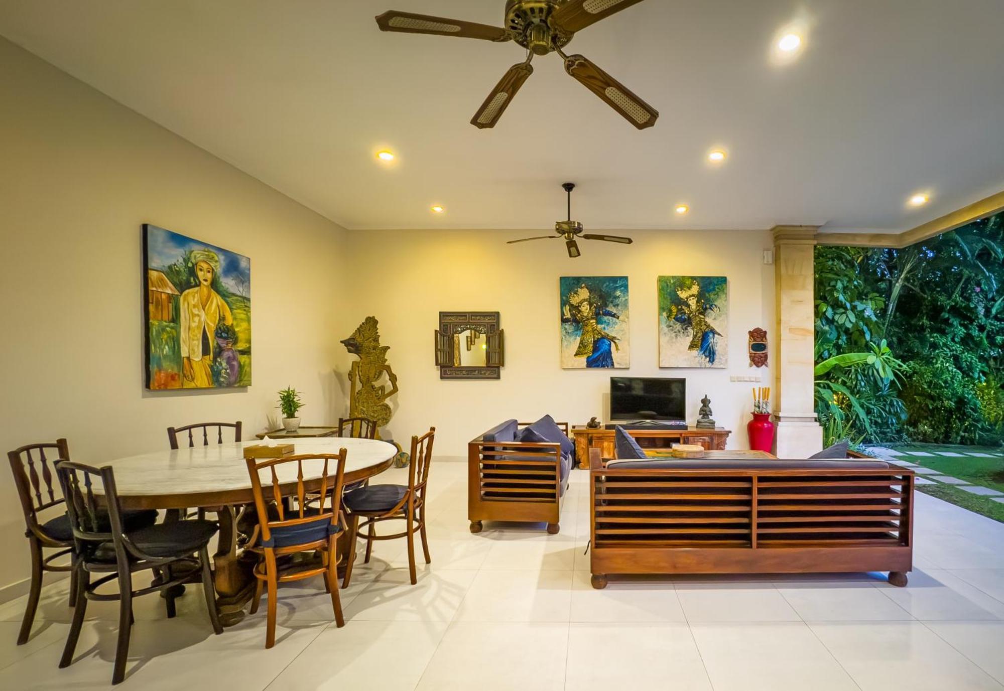 Villa Bugis Kayu Aya Seminyak Pokoj fotografie